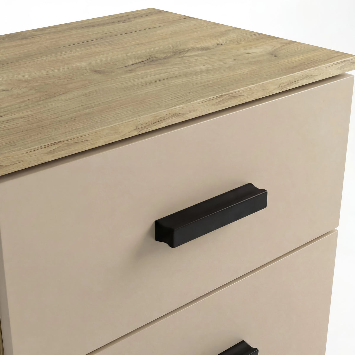 [Oak Cashmere] Bedside table handle and surface detail showing oak texture and black bar pull on light drawer