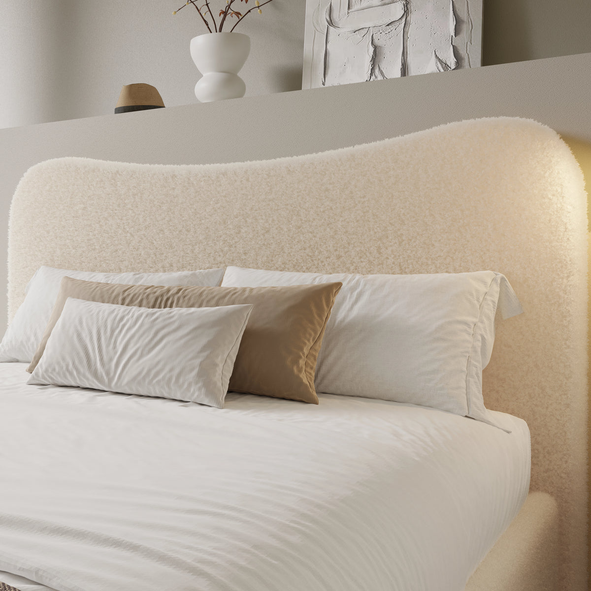 [King | Beige] Close-up of organic wave-shaped headboard showing boucle fabric texture with looped yarn detail