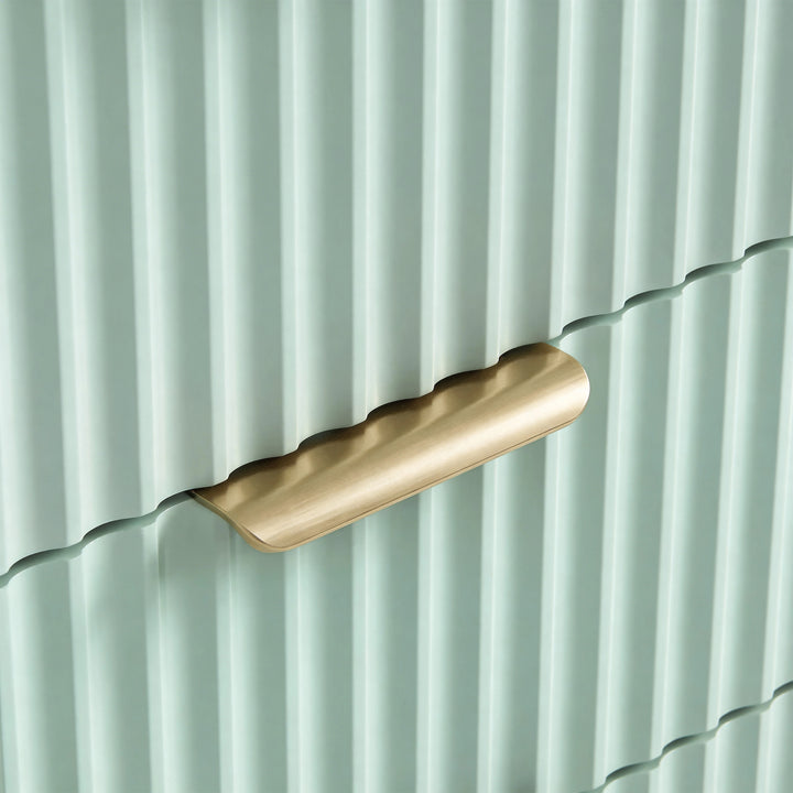 [Sage Green] Close view of green flutrina surface texture with golden metal handle of six chest of drawers