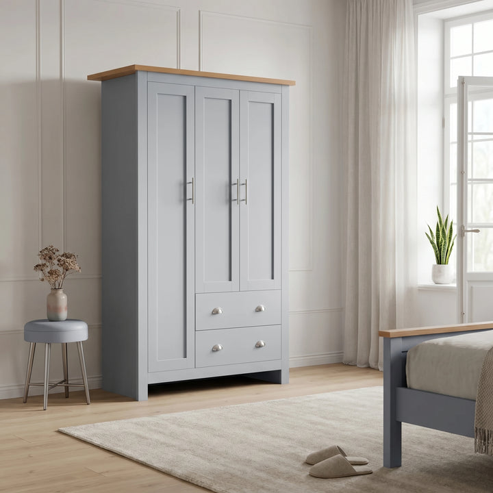 [Grey] Shaker Triple Wardrobe With Drawers And Shelves closed showing three doors and an oak top.